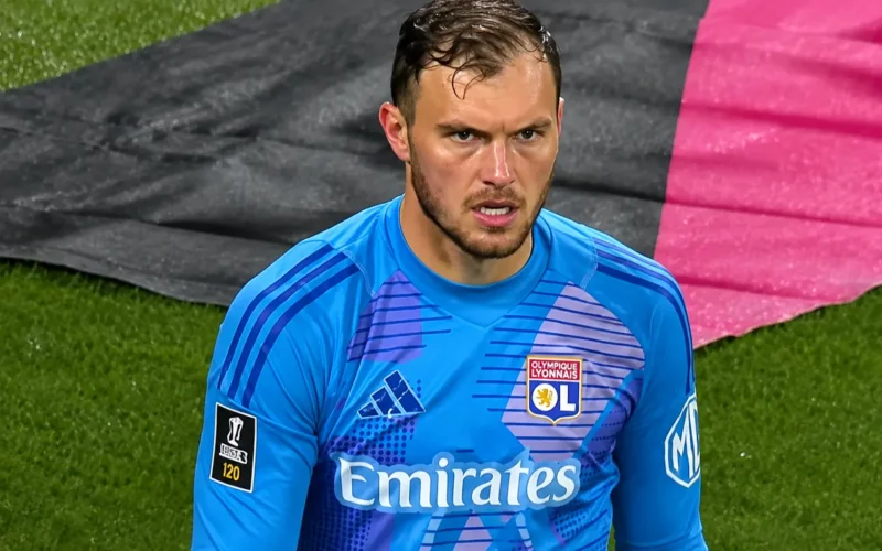 Lucas Perri